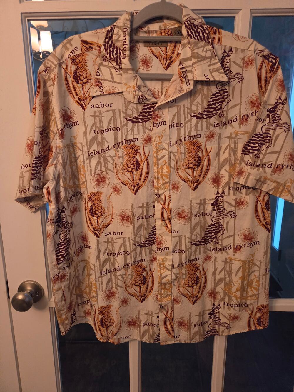 Natural Issue Men's  Tropical Print Short Sleeved Shirt Large Wrinkle Free